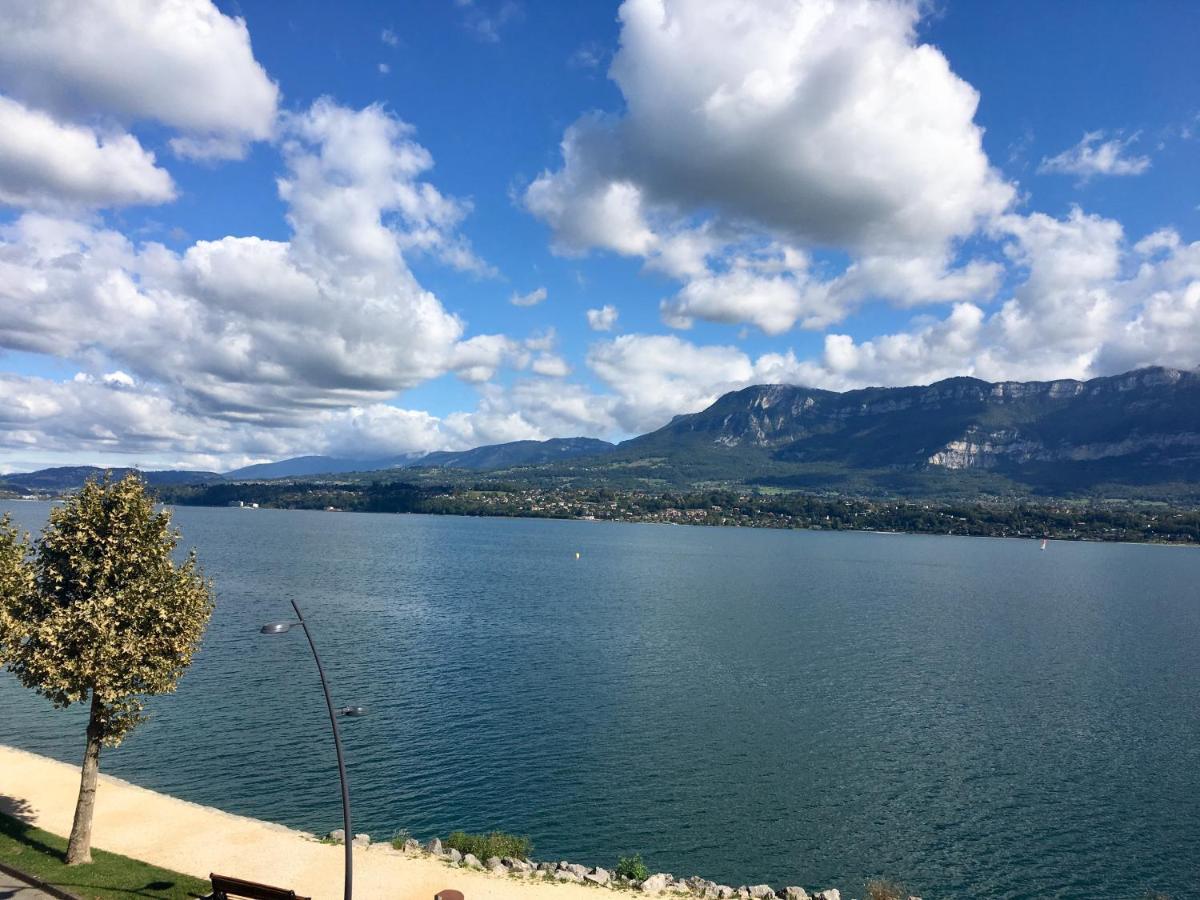 Pieds Dans L'Eau Au Lac Du Bourget Le Bourget-du-Lac Zewnętrze zdjęcie