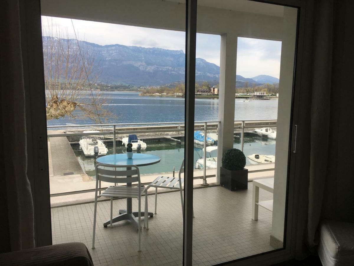 Pieds Dans L'Eau Au Lac Du Bourget Le Bourget-du-Lac Zewnętrze zdjęcie